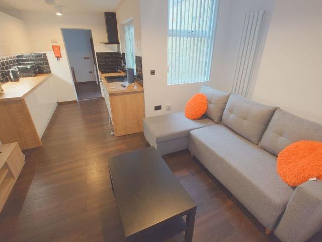 Needham Rad, Liverpool