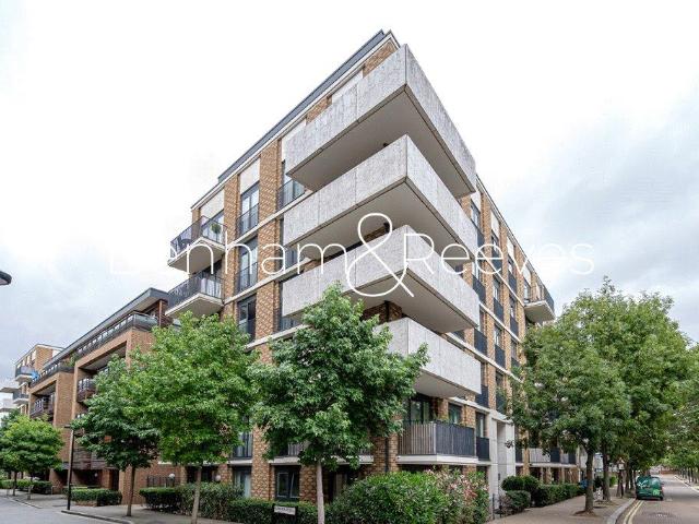 Needleman Street, London, SE16 1 bed apartment to rent £2,250 pcm £519 pw