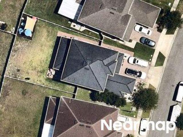 Needlepoint St