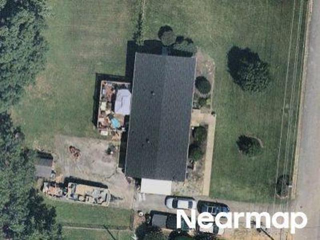 Neely Ave
