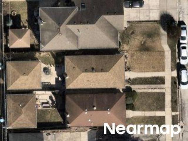 Neenah Ave