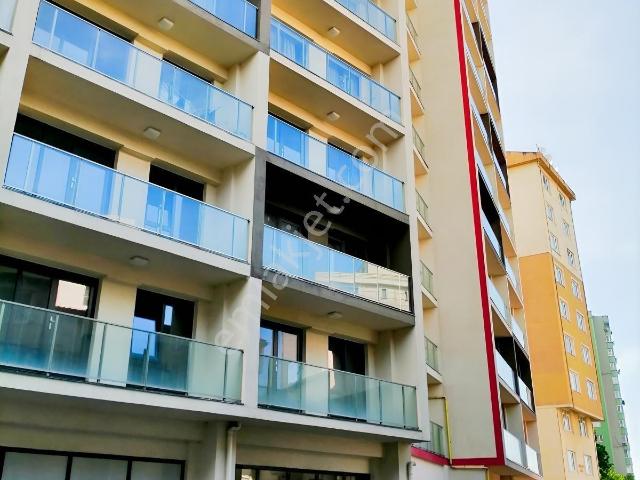 Nef 14'de Satılık 1+1,64m2 Ara Kat Balkonlu,lüks Residance Daire