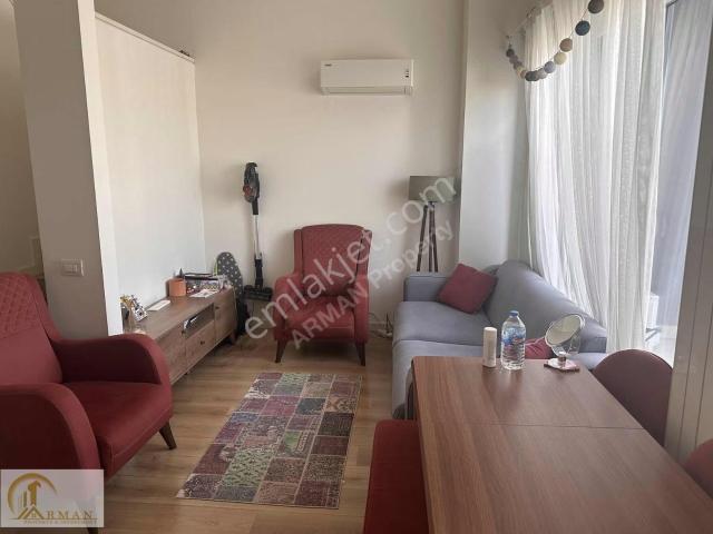 Nef 2 Haliç Kiralık Eşyalı 1+1 Loft Teraslı Daire