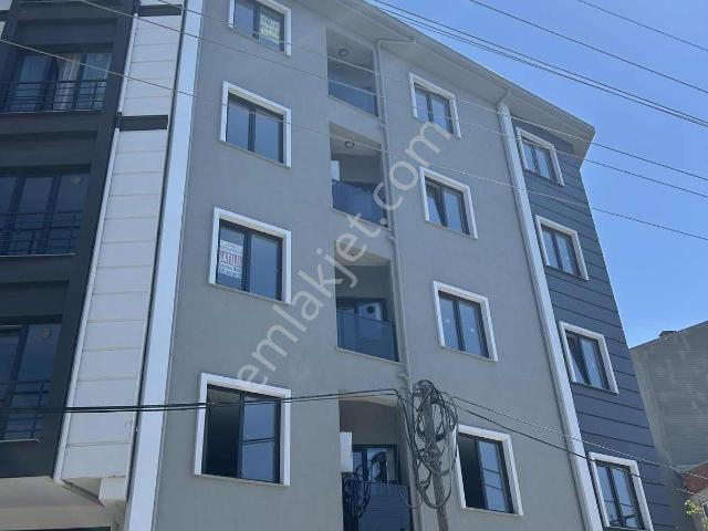 Nef Bölgesi Ana Cadde Üzerinde Eşyalı Kiralık Sıfır 1+1 Daire