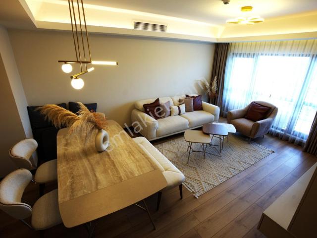 Nef Bahçelievlerde Özel Tasarım Tam Eşyalı 3+1 Kiralık