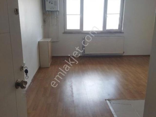 Nefes Emlaktan 1+1 Satılık Daire