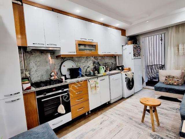 Nehirden Topraklık İtfaiye Yanı Satılık 2+1 Daire