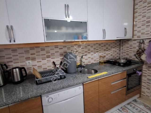 Nehirden Akkonakta Satılık 2+1 Ayrı Mufak Daire