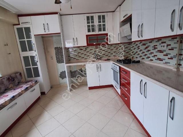 Nehirden İstiklalde Satılık 6+1 Dubleks Daire