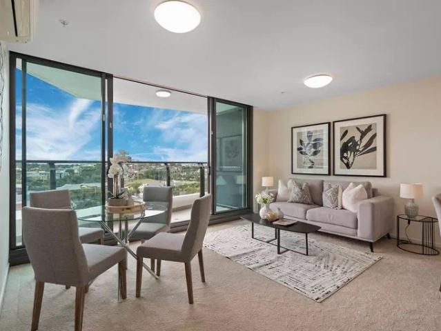 Neighbourhood chatter: Lifestyle, Location & Portside Convenience