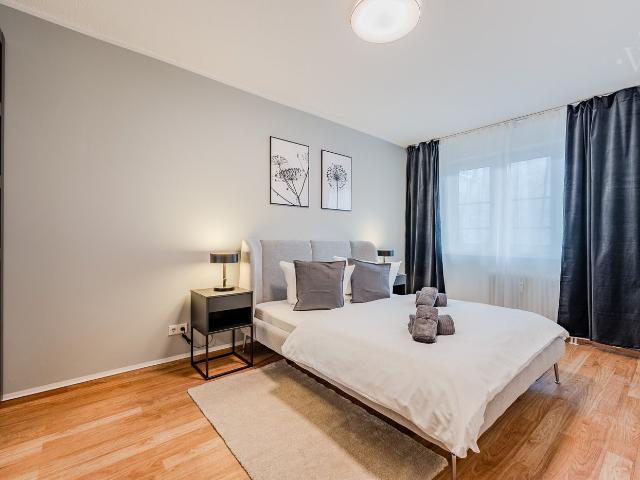 Neighbourhood life meets comfort – move into a newly furnished flat in Kreuzberg