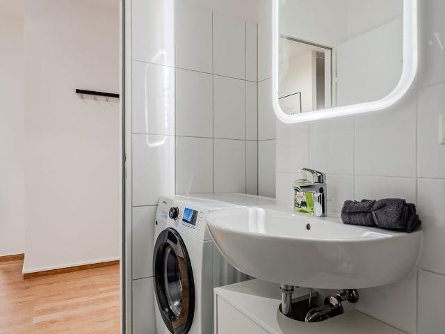 Neighbourhood life meets comfort – move into a newly furnished flat in Kreuzberg, Berlin Amsterdam Apartments for Rent