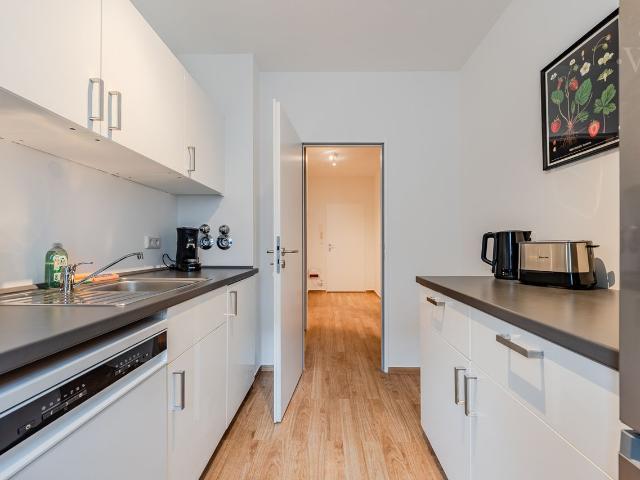 Neighbourhood life meets comfort – move into a newly furnished flat in Kreuzberg, Berlin Amsterdam Apartments for Rent