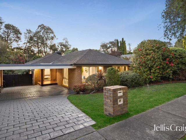 Neighbouring native parkland, endless entertaining with pool