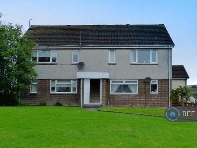 Neilston, Glasgow, G78 2 bed flat to rent £730 pcm £168 pw