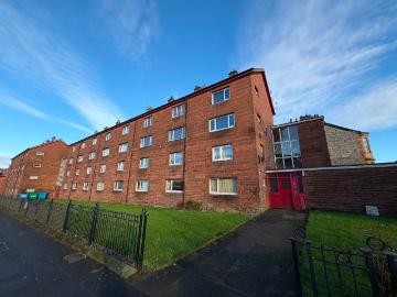 Neilston Road, Paisley, Renfrewshire PA2, 2 bed maisonette to rent, £795 pcm | PrimeLocation