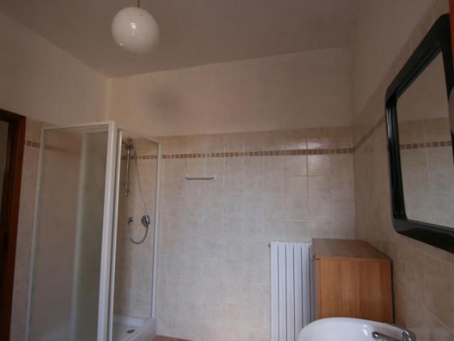 Nel cuore di Sinalunga, proponiamo in vendita un ampio appar. 169m² Sinalunga