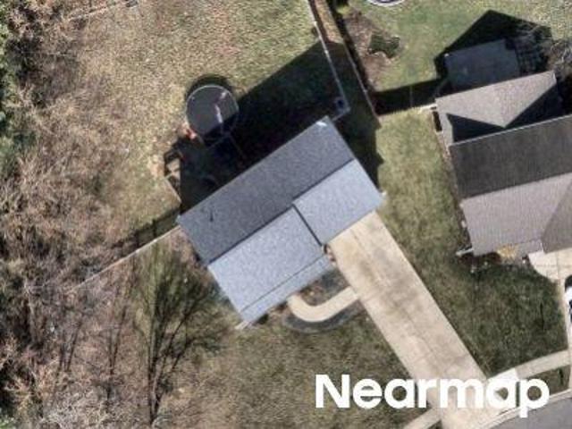 Nell Dr