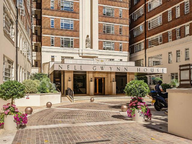 Nell Gwynn House, Chelsea, London SW3, 1 bed flat to rent, £3,900 pcm | PrimeLocation