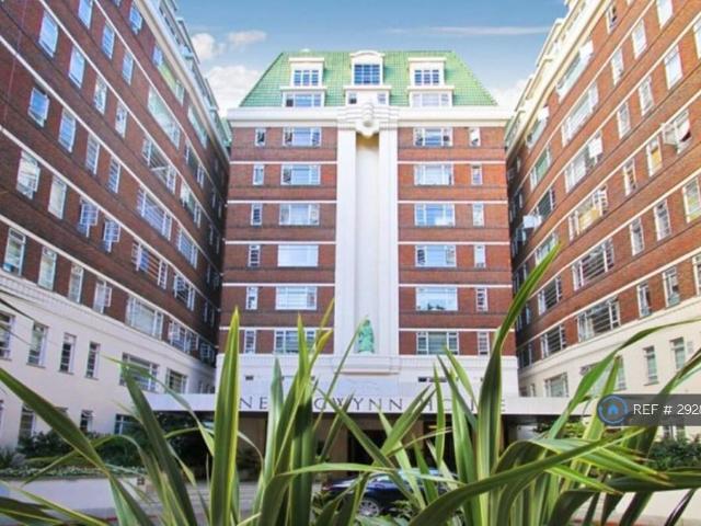 Nell Gwynn House, London, SW3 1 bed flat to rent £2,752 pcm £635 pw