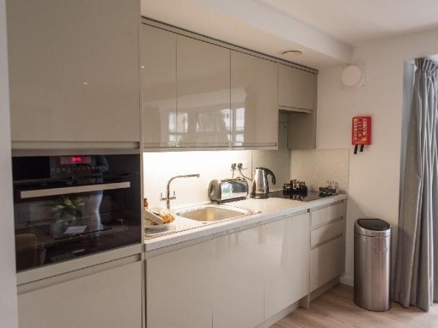 Nelson Court, Cambridge CB4 2 bed flat to rent £1,680 pcm £388 pw