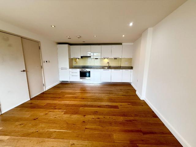 Nelson House, Brook Green W14, 2 bed flat to rent, £2,600 pcm | PrimeLocation