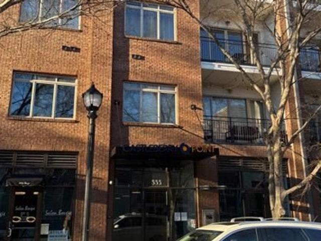 Nelson St SW Unit 401