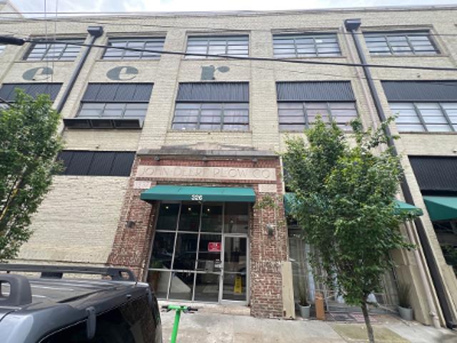 Nelson St SW Unit 301