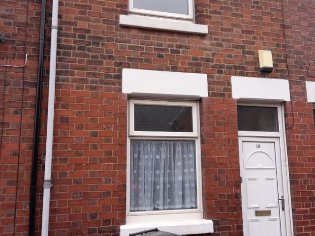 Nelson Street, Newcastle Under Lyme ST5, 2 bed terraced house to rent, £795 pcm | PrimeLocation