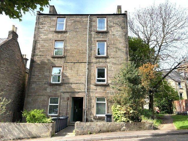 Nelson Street, Dundee DD1 1 bed flat to rent £595 pcm £137 pw
