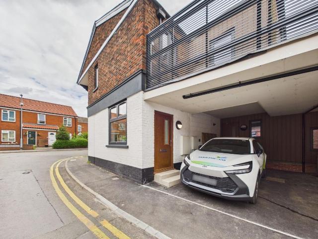 Nelson Street, Lincoln LN1, 3 bed property to rent, £1,250 pcm | PrimeLocation