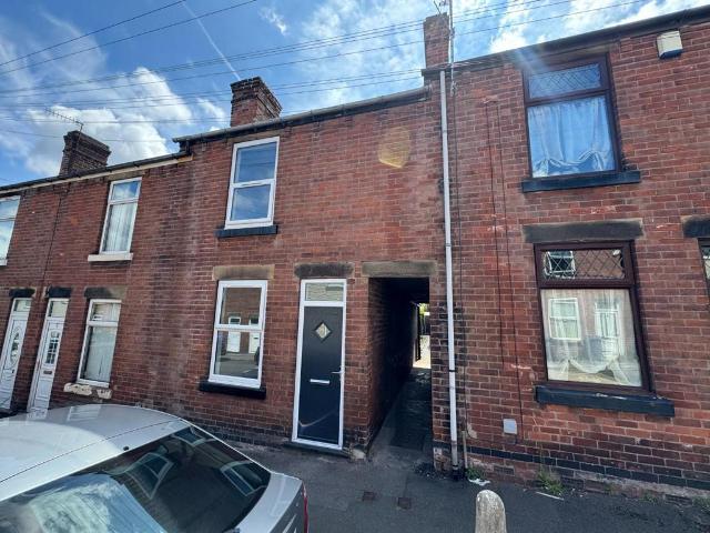 Nelson Street, Whittington Moor. 2 bed terraced house to rent £850 pcm £196 pw
