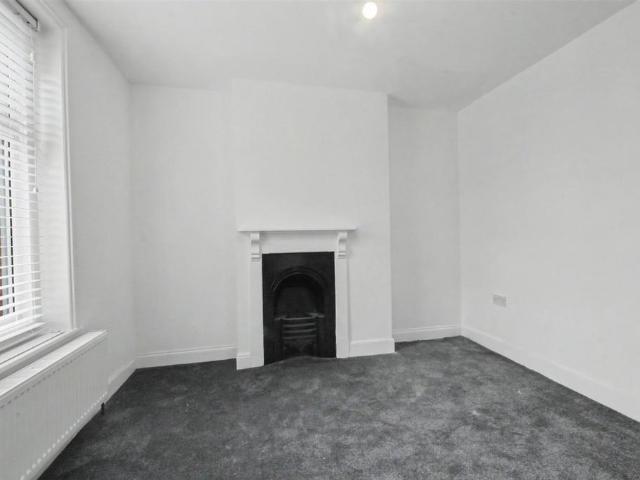 Nelson Road Central, Great Yarmouth NR30 7 bed house share to rent £475 pcm £110 pw