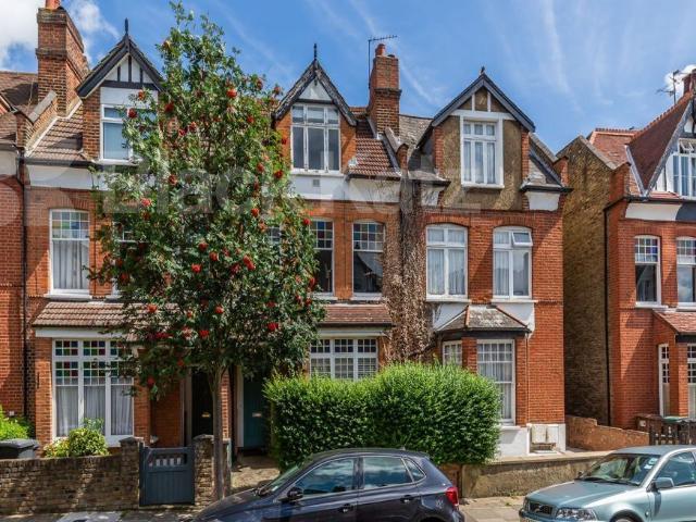 Nelson Road, Crouch End N8, 1 bed flat to rent, £1,699 pcm | PrimeLocation