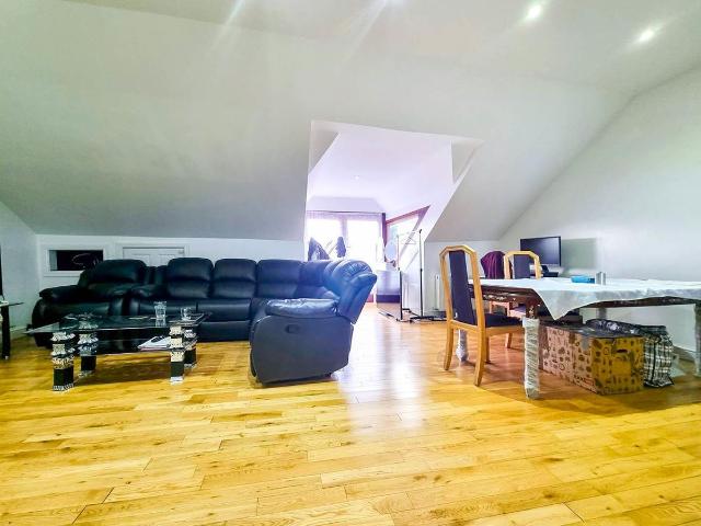 Nelson Road, Gillingham ME7, 3 bed flat to rent, £1,650 pcm | PrimeLocation