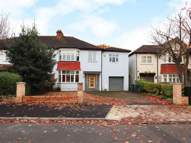 Nelson Road, New Malden 5 bed house to rent £4,250 pcm £981 pw