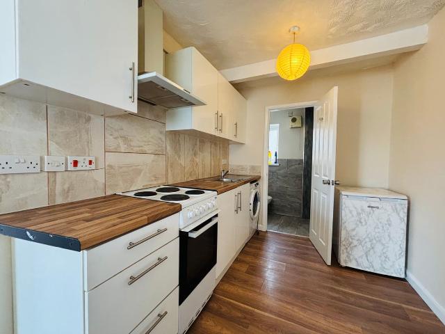 Nelson Road North, Great Yarmouth NR30, 1 bed flat to rent, £500 pcm | PrimeLocation