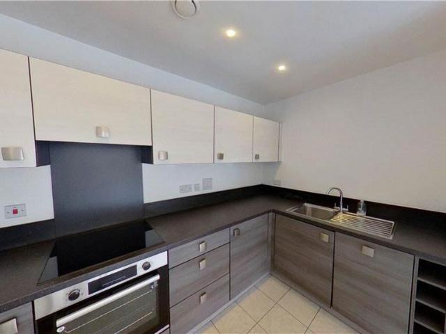 Nelson Walk, Bow, London, E3 2 bed flat to rent £2,492 pcm £575 pw