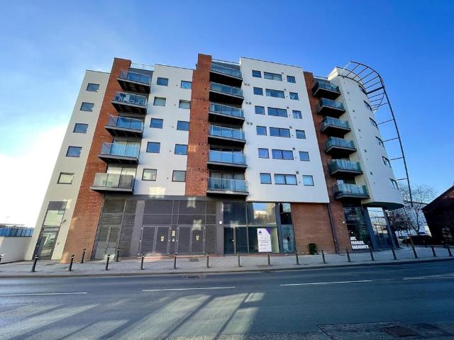 neptune marina, Ipswich Waterfront IP3 1 bed apartment to rent £850 pcm £196 pw