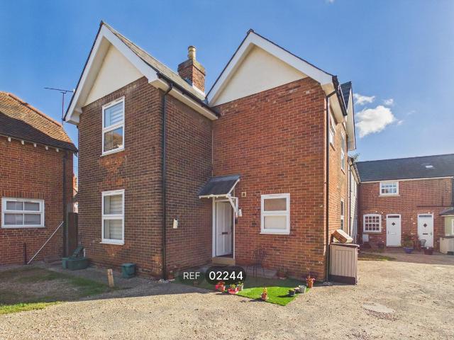 Neptune Court, Colchester CO1, 1 bed property to rent, £890 pcm | PrimeLocation