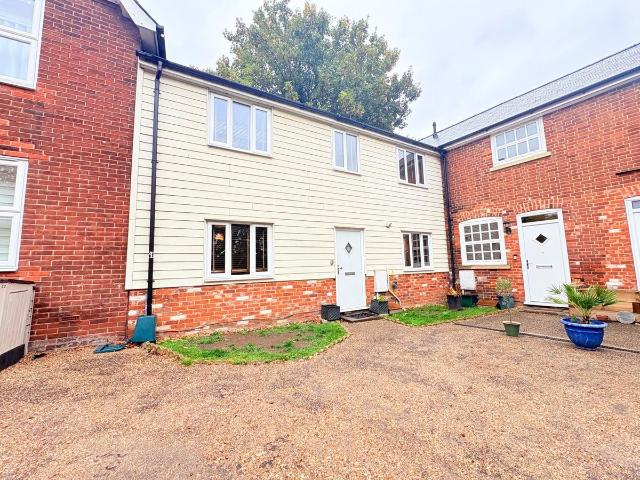 Neptune Court, Colchester, Essex CO1, 2 bed terraced house to rent, £995 pcm | PrimeLocation