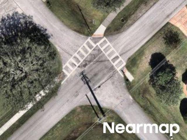 Neptune Dr NE