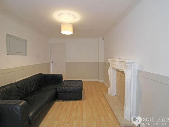 Neptune Street Tipton DY4 8JF