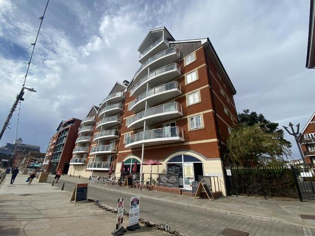 Neptune Square, Ipswich IP4 2 bed apartment to rent £1,250 pcm £288 pw