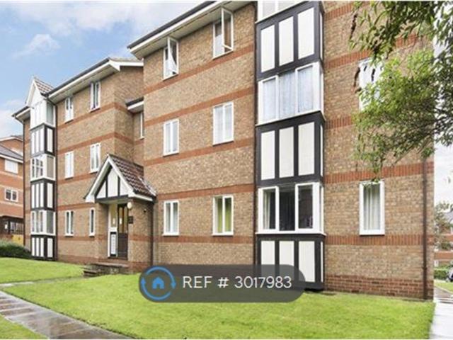 Neptune Walk, London DA8, 2 bed flat to rent, £1,500 pcm | PrimeLocation