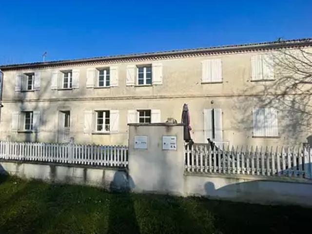 Néré 17510 Achat / Vente maison 9 pièces t9 parking