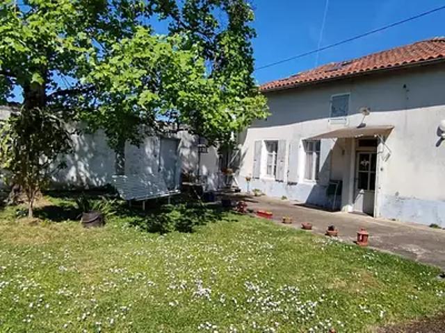 Néré 17510 Achat / Vente maison 3 pièces t3 terrasse parking