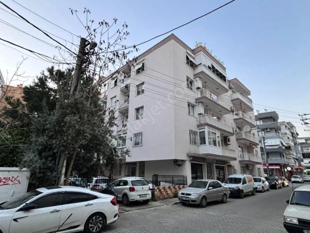 Nergis İzban Yakını 3+1