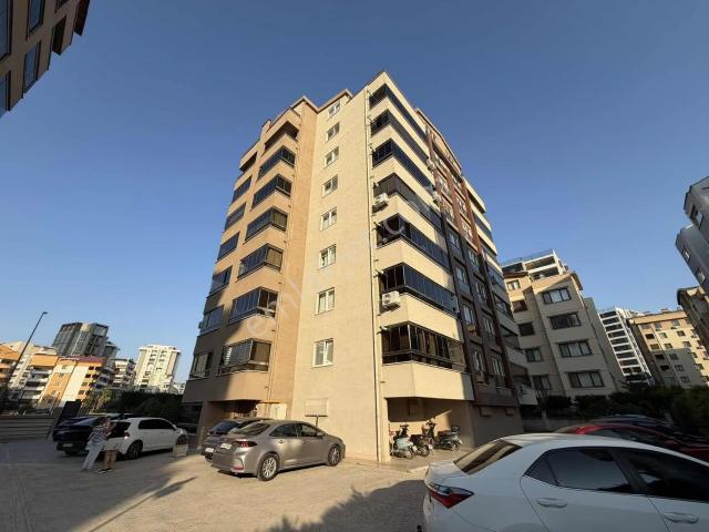 Nergisden Satılık Geniş Bahçe Kullanımı Olan 2+1 Daire