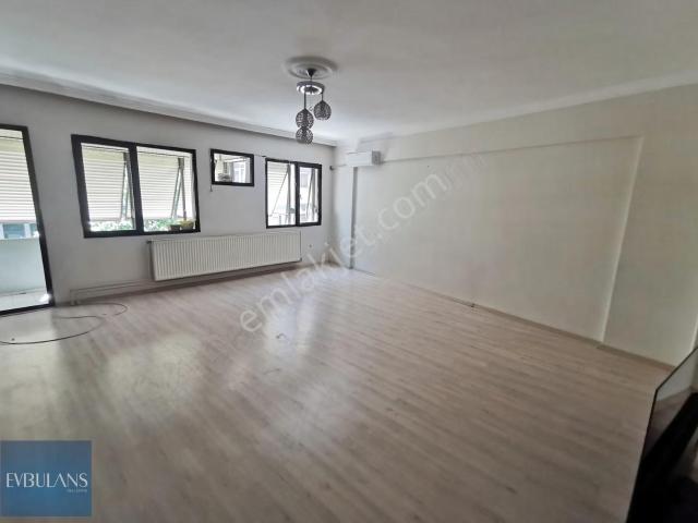 Nergiz Çarşı İçi Ara Kat Köşe 3+1 Daire